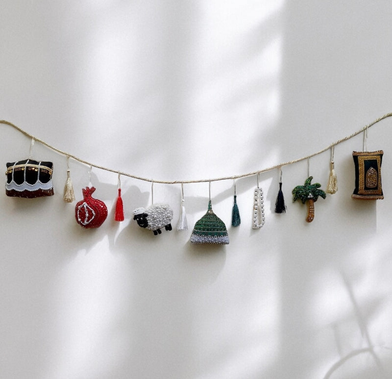 “Rituals” Embellished garland
